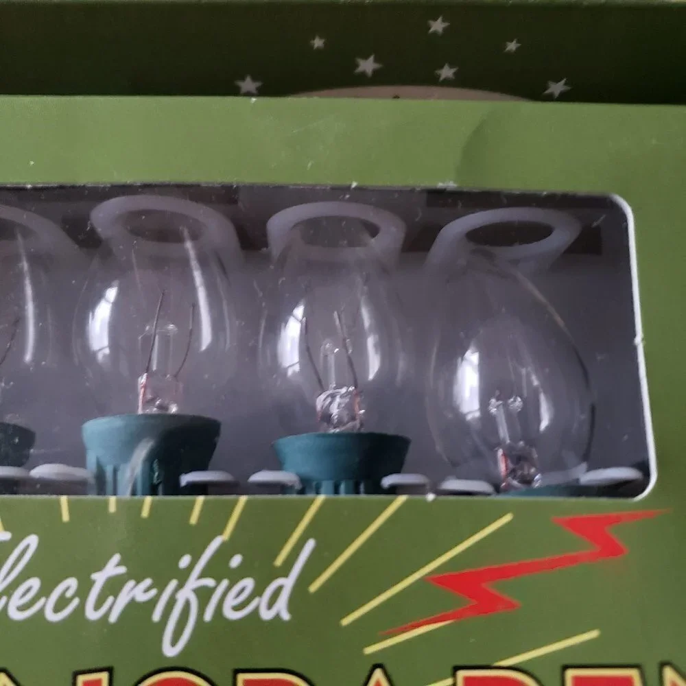 (set of 2) C7 Clear Indoor/Outdoor Lights (25 per pack)
